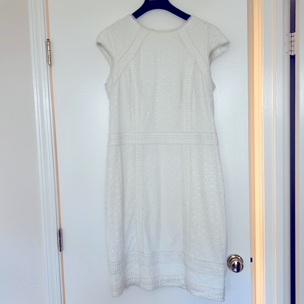 EUC Tadashi Shoji White Eyelet Lace Dress